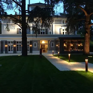 Maison D'anthouard Hotel